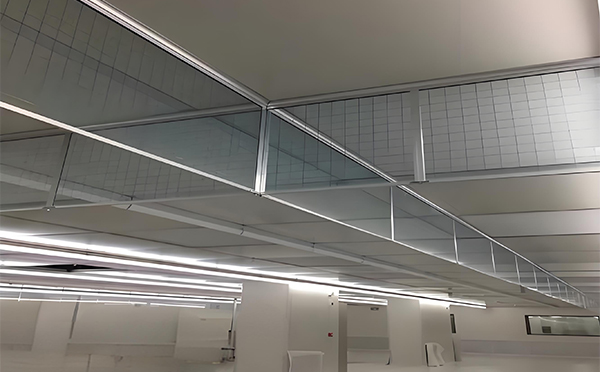 汉台玻璃挡烟垂壁