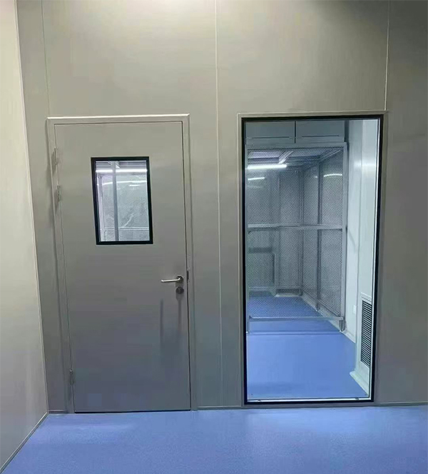 学校教学楼完成汉台防火门标准化安装 学校教学楼完成汉台防火门标准化安装